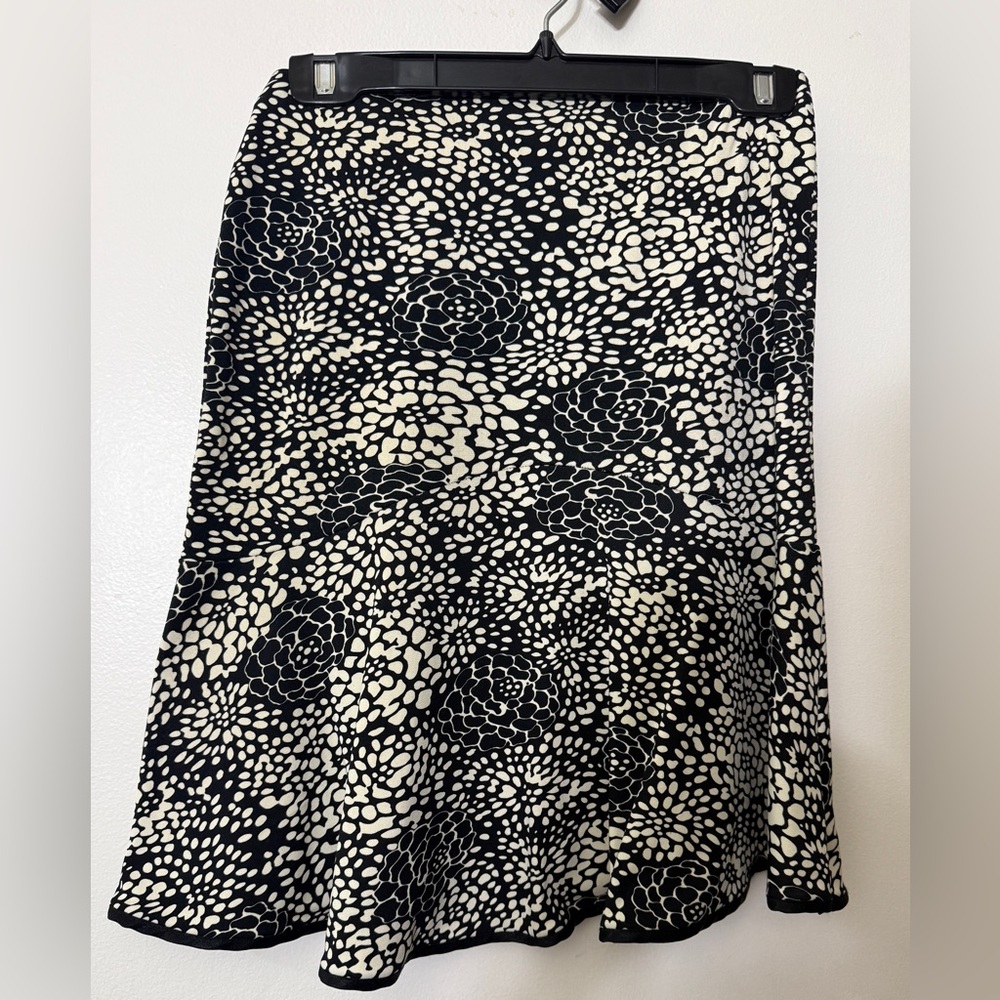 RW&CO. Black and Cream Asymmetrical Skirt